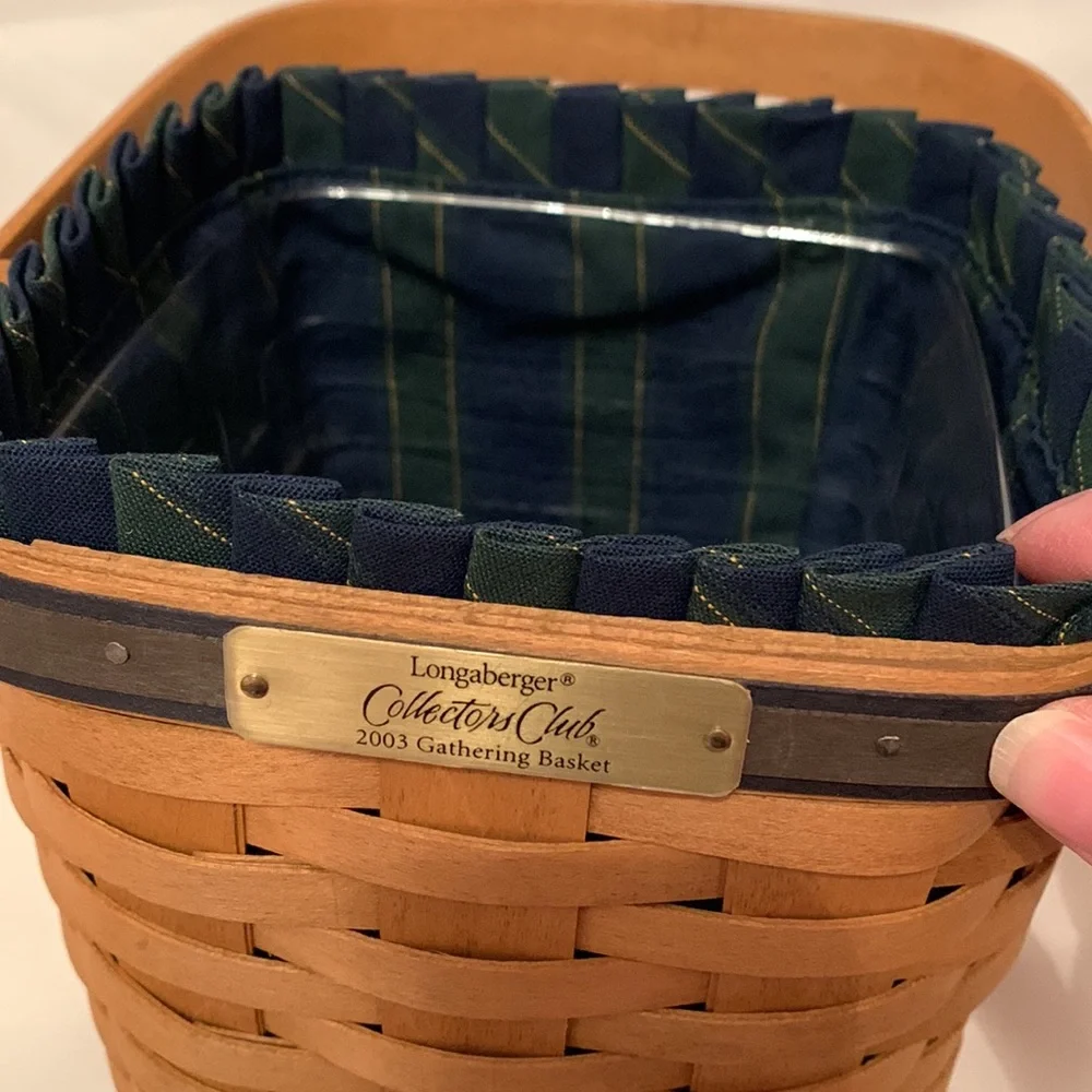 Longaberger 2003 Collector’s Club Gathering Basket Set